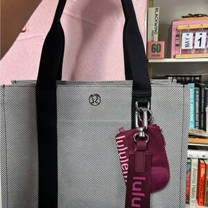 lululemon athletica Black and White Tote Bag